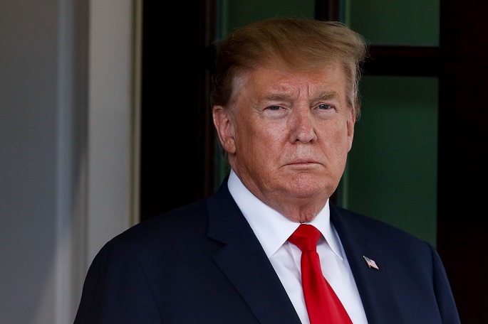 Trump lupaa kostotoimenpiteitä Iranin laukaistua ohjuksia Yhdysvaltain tukikohtaan Jordaniassa 1