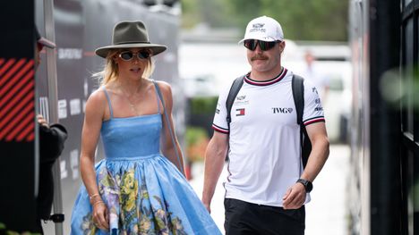 Valtteri Bottas: Tiffany otti kuvan alastomasta F1-tähdestä – some reagoi 2 Valtteri Bottas: Tiffany otti kuvan alastomasta F1-tähdestä – some reagoi 1