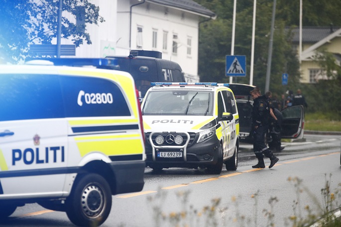 Kaksi kuollut ja yksi vakavasti haavoittunut Norjan Haldenissa tapahtuneessa ampumavälikohtauksessa 1