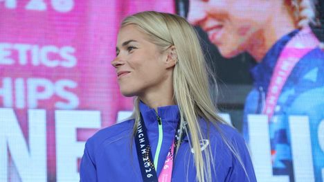 Alisa Vainio lähtee SM-maratonille poikkeuksellisella taktiikalla – Jarmo Viskari kertoo suunnitelman 2 Alisa Vainio lähtee SM-maratonille poikkeuksellisella taktiikalla – Jarmo Viskari kertoo suunnitelman 1