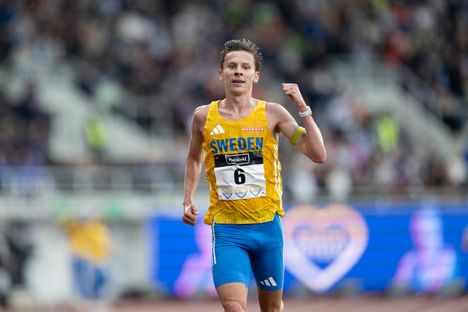 Andreas Almgrenin treenijalostus shokeeraa – 10 kilometriä 26.20: vain yhdeksän sekuntia maailmanennätyksestä 4 Andreas Almgrenin treenijalostus shokeeraa – 10 kilometriä 26.20: vain yhdeksän sekuntia maailmanennätyksestä 3