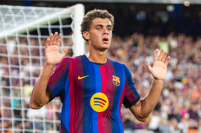 Barca kutsui nuoret pelaajat PSG:n Mestarien liigan otteluun 1