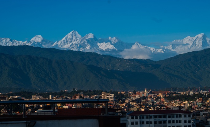 Kuolonuhrien määrä nousee 15:een Nepalin Himlung-vuoren lavaltien jälkeen 1