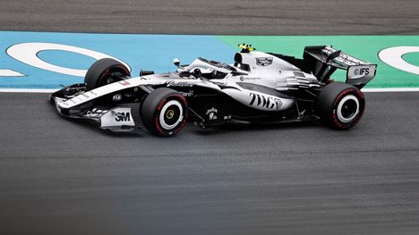 F1: George Russell nopein sprintin aika-ajossa – Bottas ja Perez putoavat jatkosta 1