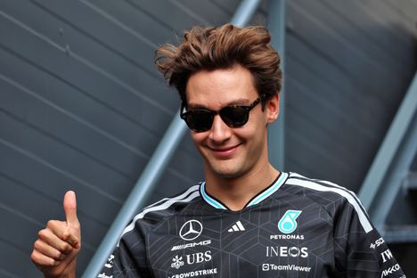 F1: George Russell paalulla Bakussa, Bottas 20. lähtöruutuun 1