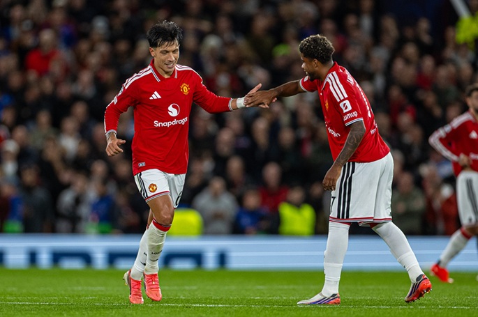 Martinez pahoittelee Manchester Unitedille kiistallisia kommenttejaan Martinez pahoittelee Manchester Unitedille kiistallisia kommenttejaan 1