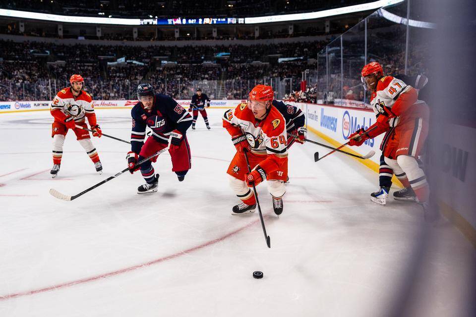Mikael Granlund iski uransa 200. NHL-maalin – supertähti loukkaantui pahannäköisesti Mikael Granlund teki uransa 200. NHL-maalin – supertähti loukkaantui pahannäköisesti 1