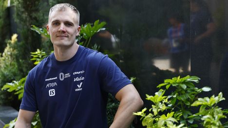 Oliver Helander jatkaa uraansa 2 Oliver Helander jatkaa uraansa 1