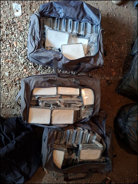 Poliisi paljasti yli 300 kilon amfetamiinikilon maahantuonnin 2 Poliisi paljasti yli 300 kilon amfetamiinikilon maahantuonnin 1