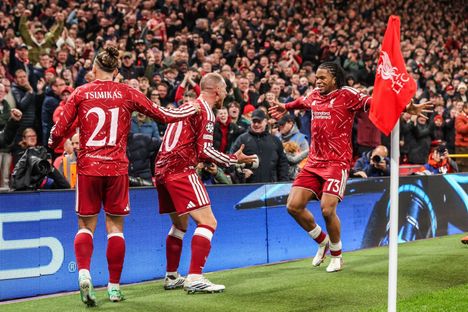 PSG:n ja Barcelonan superottelussa upeaa draamaa – Liverpoolilta käsittämätön nousu 3