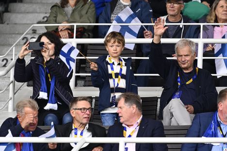 Ruotsi-ottelu: SE-miehen päivä oli pilalla – sitten Sauli Niinistö otti yhteyttä 2 Ruotsi-ottelu: SE-miehen päivä oli pilalla – sitten Sauli Niinistö otti yhteyttä 1