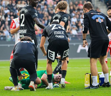 Sturm Grazin maalivahti Daniil Hudjakov murtui vakavasti Itävallan liigassa 6 Sturm Grazin maalivahti Daniil Hudjakov murtui vakavasti Itävallan liigassa 5