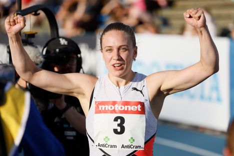 Yleisurheilu: Lotta Kemppinen ei uskonut silmiään 10,95:n hirmuluvusta 2 Yleisurheilu: Lotta Kemppinen ei uskonut silmiään 10,95:n hirmuluvusta 1